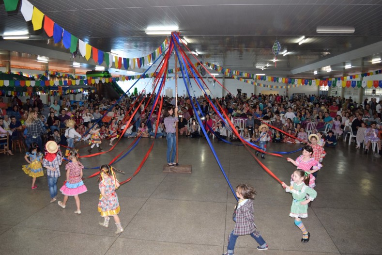 Espaço Cultural Junino 2016: Educação Infantil - Nível V