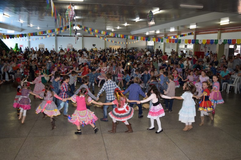 Espaço Cultural Junino 2016: 1º Ano e 2º Ano do Ensino Fundamental