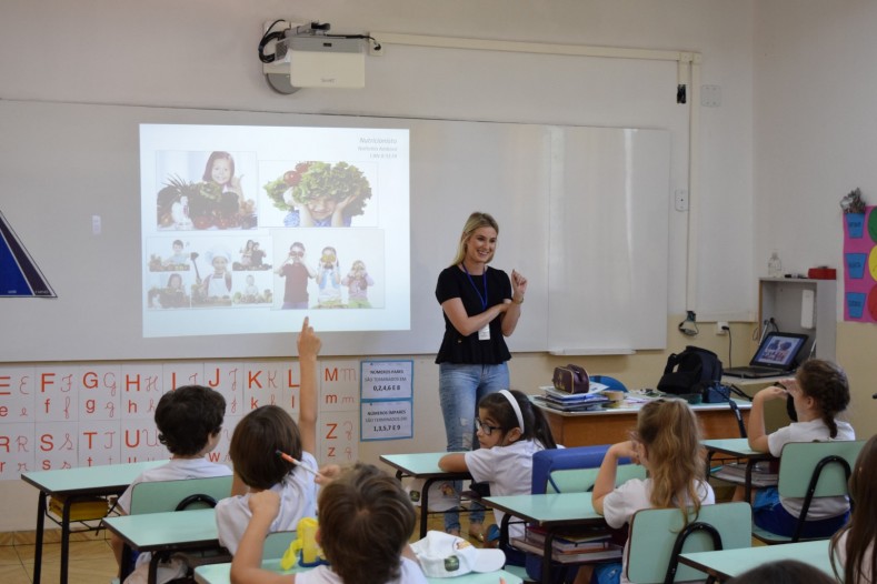 2º Ano - Projeto Agrinho: Palestra com a nutricionista