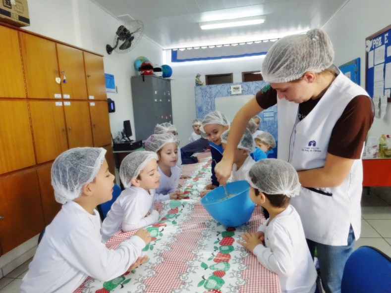 Infantil IV: Bolinho de Chuva