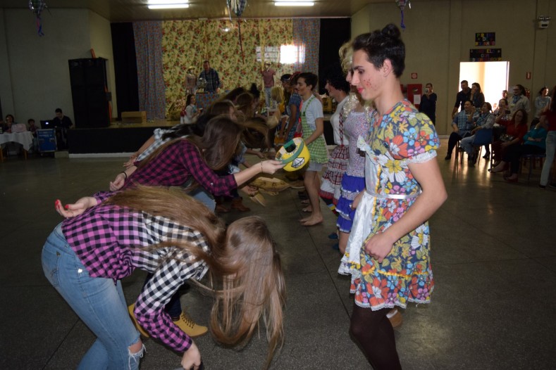 Espaço Cultural Junino 2016: 2ª Série do Ensino Médio