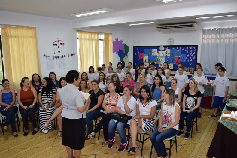 Ensino Fundamental I - Dia das Mães