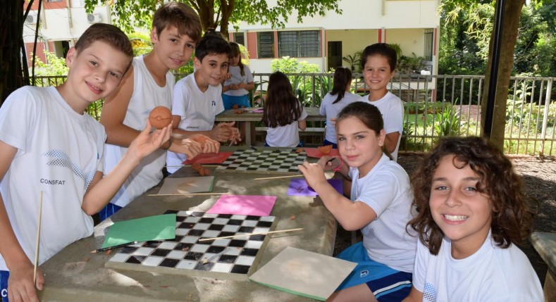 5º Ano do EF I: Escultura – Trabalhando a Tridimensionalidade