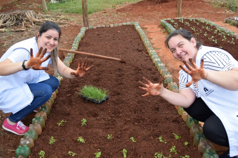 2º Ano e 5º Ano EF - Plantio da Horta